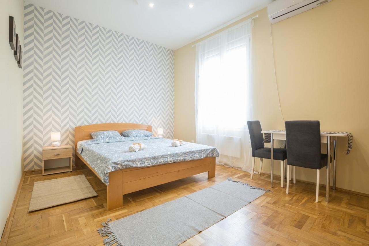 Belgrade Center Apartment Skadarlija Luaran gambar